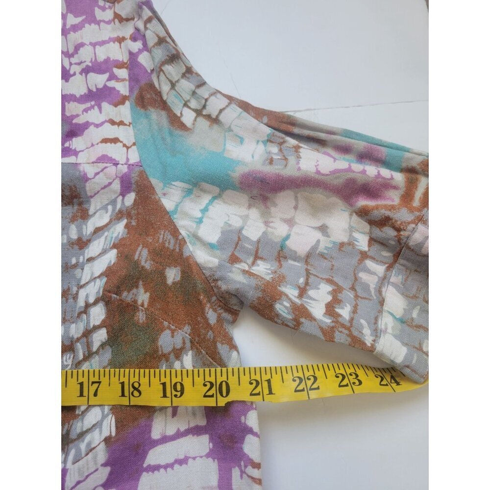 Sedona short-sleeved top a tie-dye or batik-style pattern in shades of purple - Picture 7 of 9